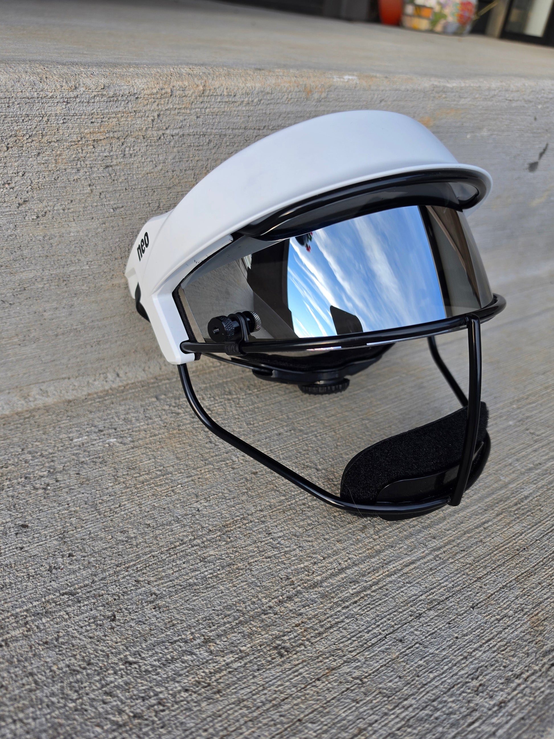 Neo Softball Fielders Mask Visor