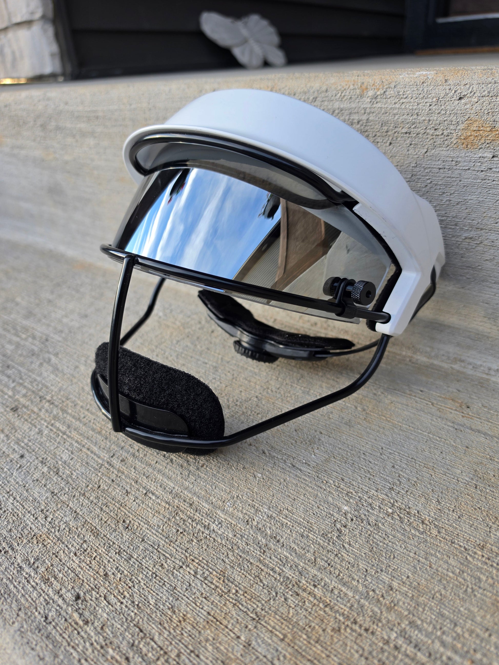 Neo Softball Fielders Mask Visor